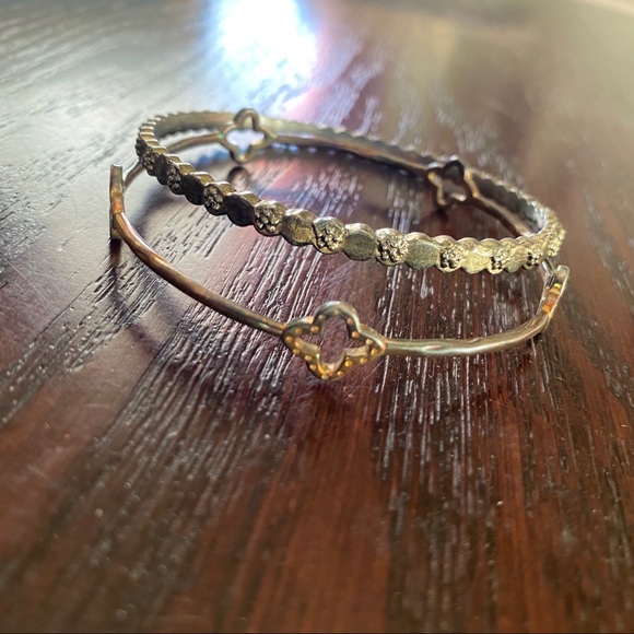 Beautiful Double Bangle Two Piece Set - Picture 4 of 8